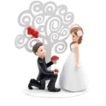 FIGURA NOVIOS Y ÁRBOL