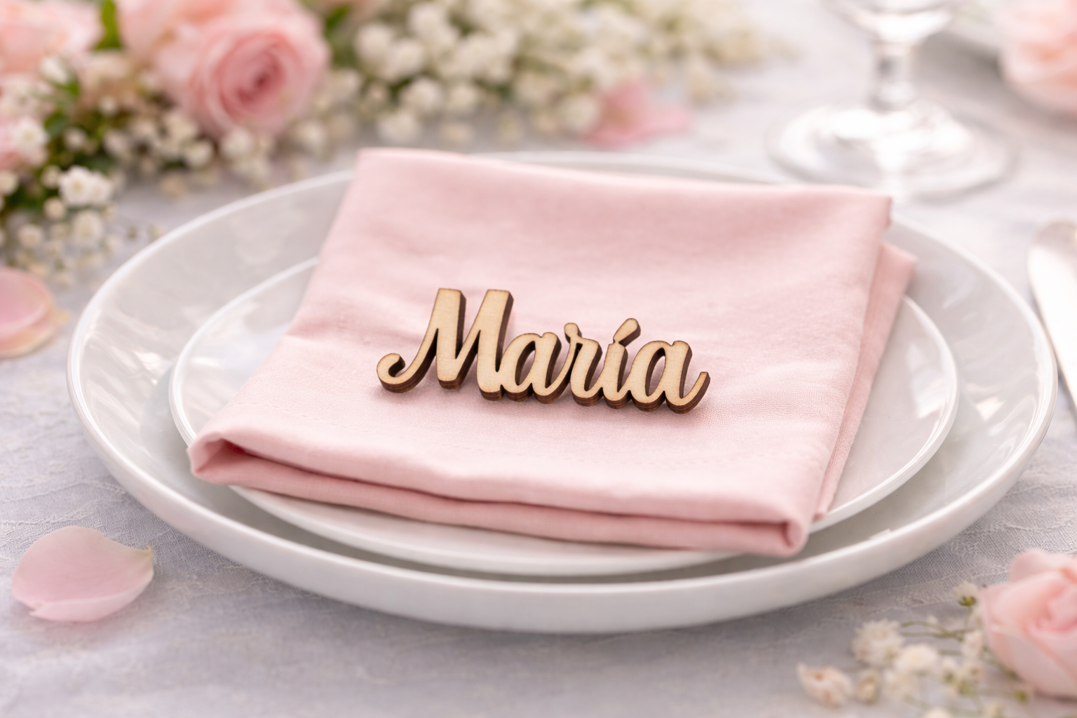 Marcasitios personalizados con nombre de madera Marcasitios personalizados con nombre de madera - Imagen 1