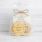 Abridor Magnético de Bambú Personalizado Comunión